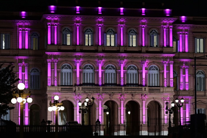 天顺娱乐官方：研究发现：男性患乳腺癌概率较低，但死亡率高于女性